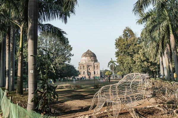 Comment préparer un itinéraire de camping pour explorer les plages de la Corse?